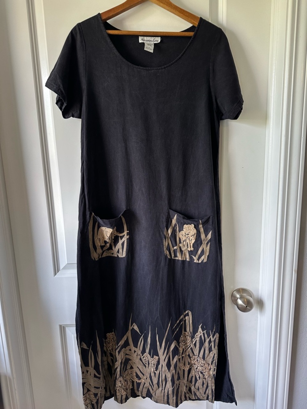 Vintage Kensington Lane Black Boho Safari Animal Print 100% Silk Maxi Dress